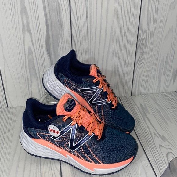 New Balance Fresh Foam Evare - Picture 2 of 6